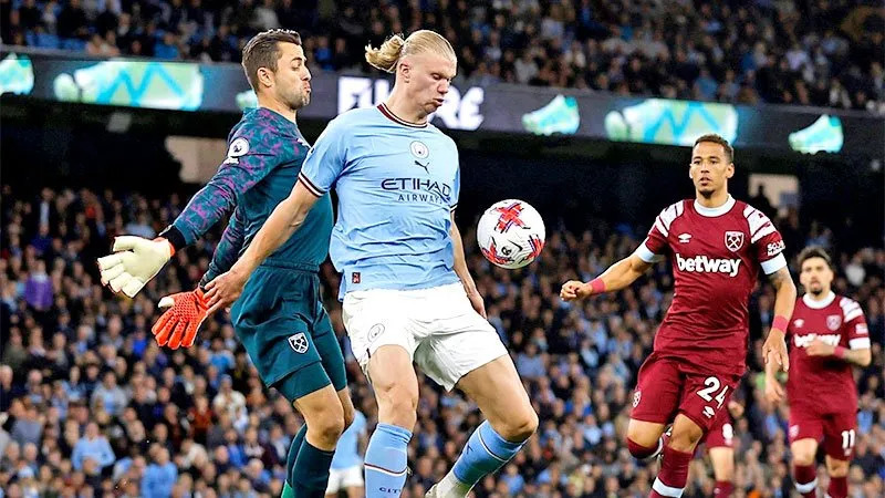 Manchester City đánh bại West Ham 3-0